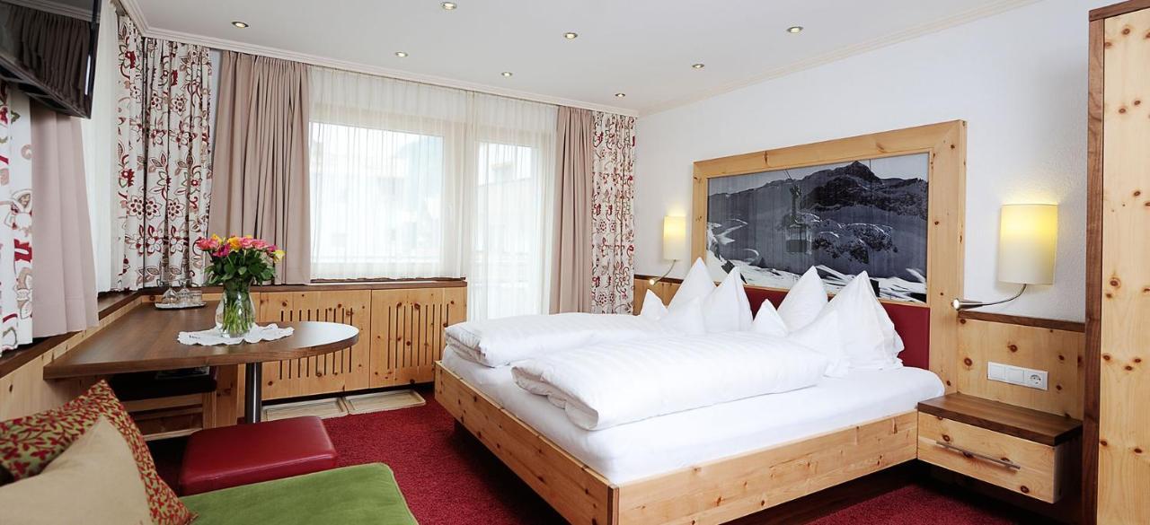 Hotel Kristall B&B 伊施格尔 外观 照片