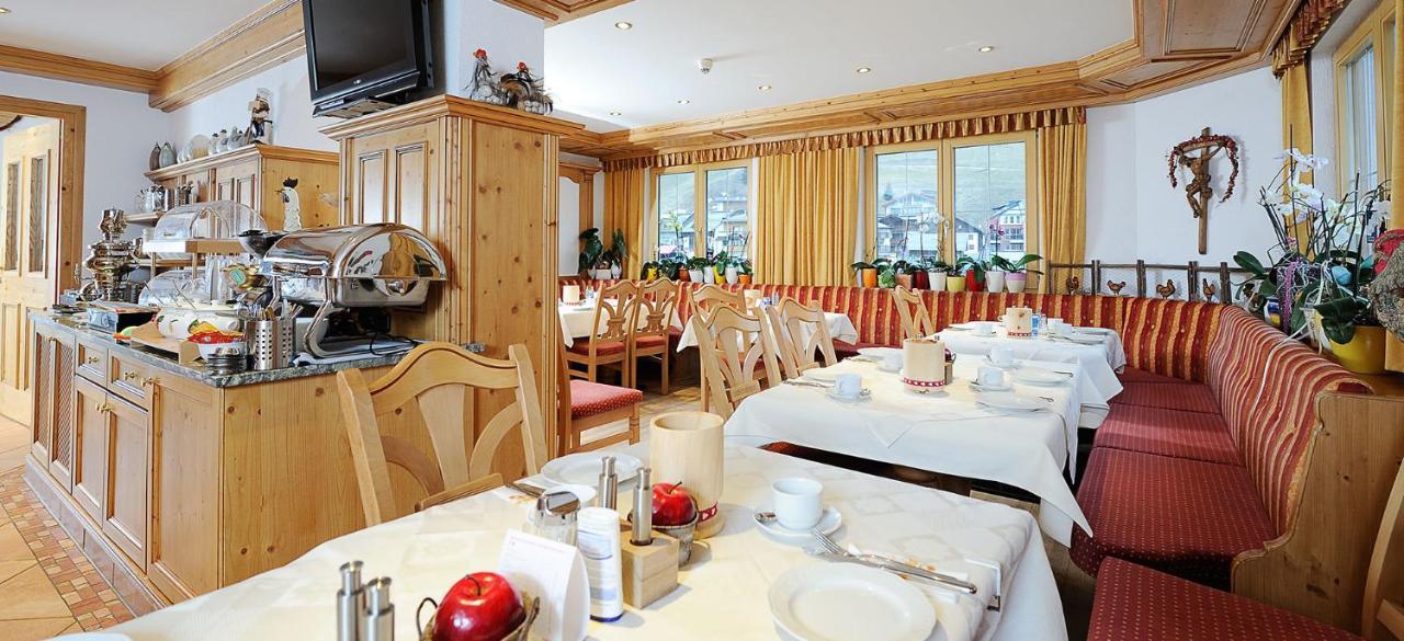 Hotel Kristall B&B 伊施格尔 外观 照片