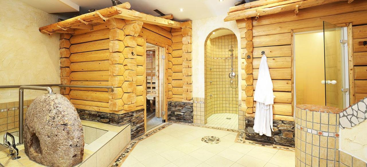Hotel Kristall B&B 伊施格尔 外观 照片
