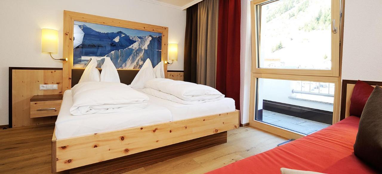 Hotel Kristall B&B 伊施格尔 外观 照片