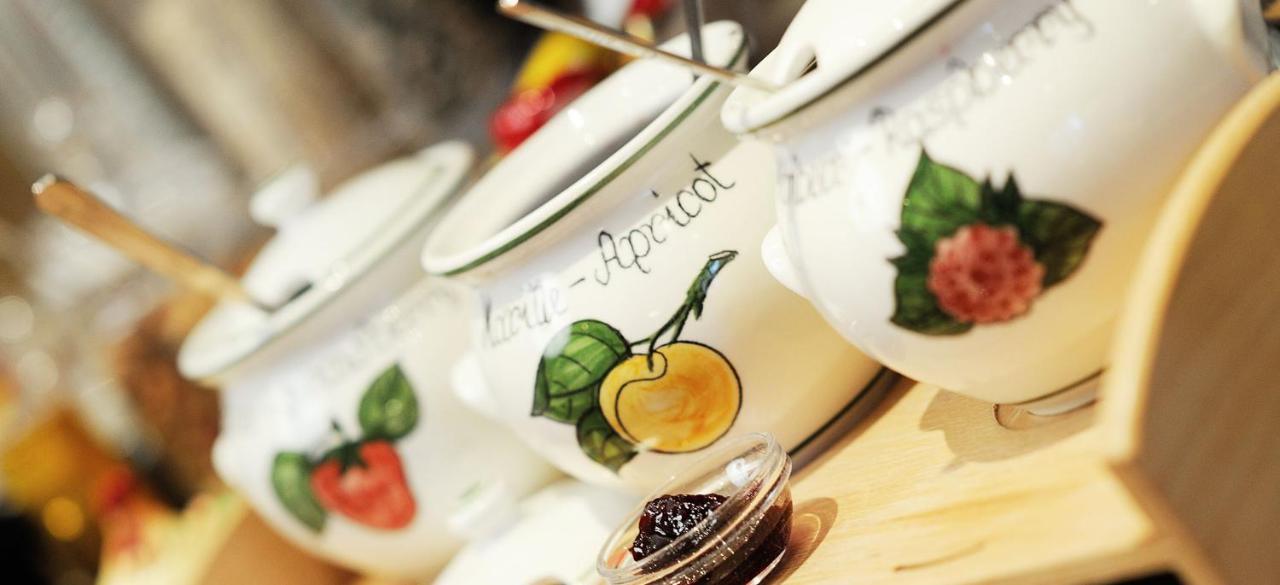 Hotel Kristall B&B 伊施格尔 外观 照片