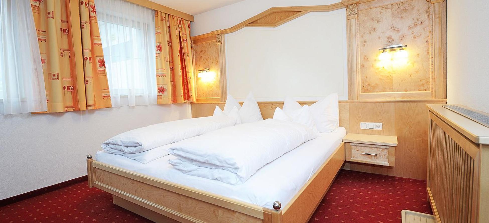 Hotel Kristall B&B 伊施格尔 外观 照片